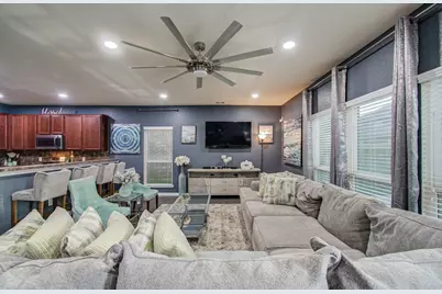 8215 Oat Meadow Trail, Houston, TX 77049 - Photo 19