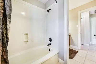 7758 Chantilly Circle, Galveston, TX 77551 - Photo 33
