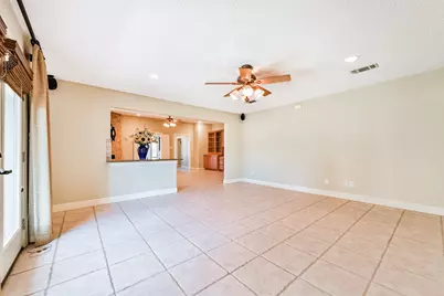 7758 Chantilly Circle, Galveston, TX 77551 - Photo 11