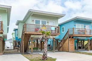 1924 S 11th St, Port Aransas, TX 78373 - Photo 1