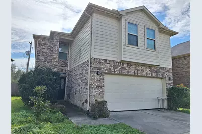 211 Sea Breeze Drive, Bacliff, TX 77518 - Photo 1