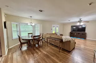 3220 Lancelot St, Orange, TX 77630 - Photo 9