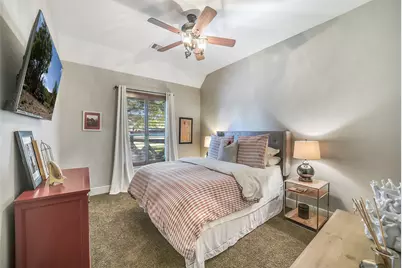 22114 E Meadowhurst Circle E, Tomball, TX 77377 - Photo 33