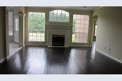 3715 Mission Valley Drive, Missouri City, TX 77459 - Photo 9