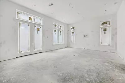 19 Wentworth Gate Path, Houston, TX 77027 - Photo 9