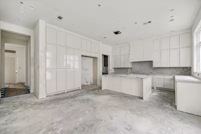 19 Wentworth Gate Path, Houston, TX 77027 - Photo 15