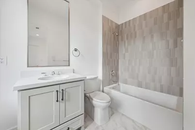 19 Wentworth Gate Path, Houston, TX 77027 - Photo 31