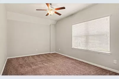15611 E Galley Drive, Crosby, TX 77532 - Photo 17