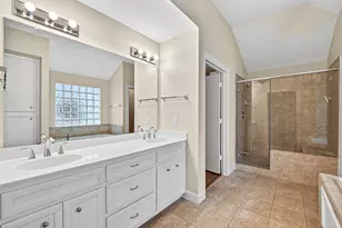 3730 Main Poplar Dr, Houston, TX 77025 - Photo 27