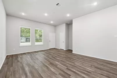 10176 Barberry Street, Willis, TX 77318 - Photo 7