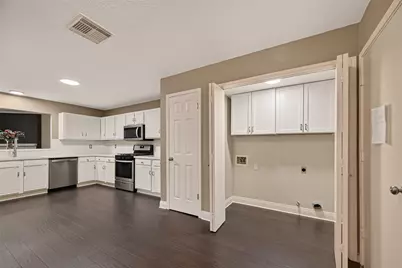 911 Woodfern Glen Lane, Pearland, TX 77584 - Photo 9