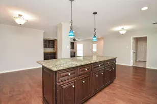 2615 Brazeal St, Waller, TX 77484 - Photo 11