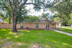 2615 Brazeal St, Waller, TX 77484 - Photo 1
