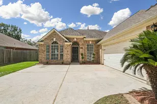 1929 Florida Dr, Seabrook, TX 77586 - Photo 3