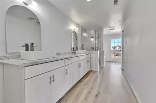 1019 Highland Woods Dr, Highlands, TX 77562 - Photo 21