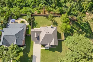 1019 Highland Woods Dr, Highlands, TX 77562 - Photo 35
