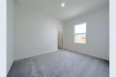 680 Amesbury Road, Conroe, TX 77316 - Photo 13