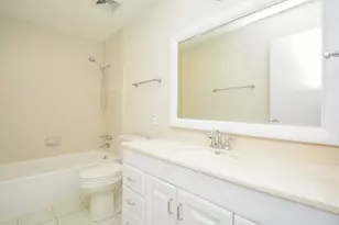 13282 Trail Hollow Dr, Houston, TX 77079 - Photo 21