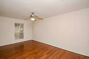 13282 Trail Hollow Dr, Houston, TX 77079 - Photo 27