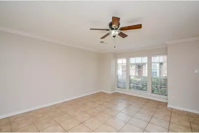 13282 Trail Hollow Drive, Houston, TX 77079 - Photo 13