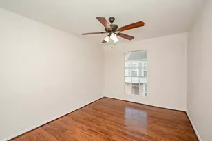 13282 Trail Hollow Dr, Houston, TX 77079 - Photo 29