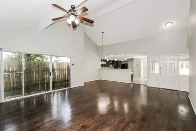 12723 Ashford Knoll Drive, Houston, TX 77082 - Photo 5
