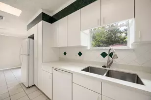 1134 Canterdale St, Houston, TX 77047 - Photo 11