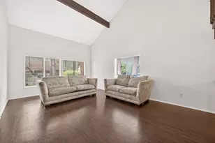 6203 Downwood Forest Dr, Houston, TX 77088 - Photo 9