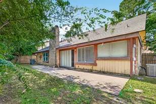 6203 Downwood Forest Dr, Houston, TX 77088 - Photo 47