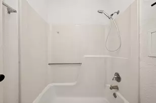 6203 Downwood Forest Dr, Houston, TX 77088 - Photo 27