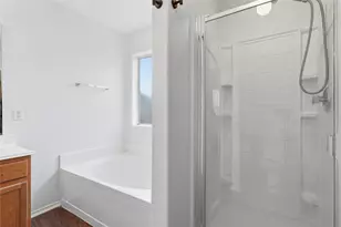 10315 Bentondale Ln, Houston, TX 77075 - Photo 13