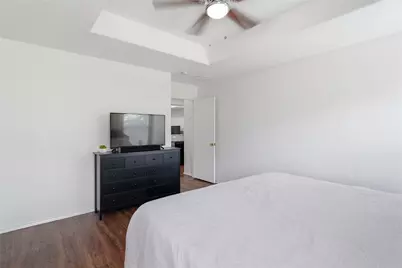 10315 Bentondale Lane, Houston, TX 77075 - Photo 11