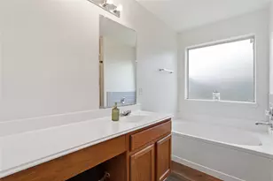 10315 Bentondale Ln, Houston, TX 77075 - Photo 13