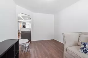 10315 Bentondale Ln, Houston, TX 77075 - Photo 5