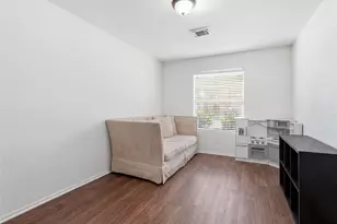 10315 Bentondale Ln, Houston, TX 77075 - Photo 7