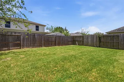 10315 Bentondale Lane, Houston, TX 77075 - Photo 21