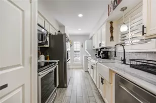 12550 Whittington Dr, Houston, TX 77077 - Photo 17