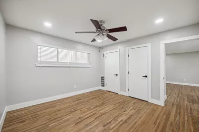 2207 Mimosa Drive #3, Houston, TX 77019 - Photo 9