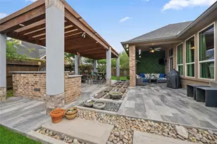 8146 Little Scarlet St, Conroe, TX 77385 - Photo 23