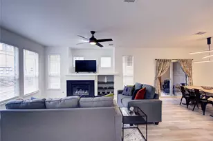 76 Scarlet Woods Ct, The Woodlands, TX 77380 - Photo 7