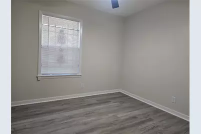 10518 Royal Oaks Drive, Houston, TX 77016 - Photo 7