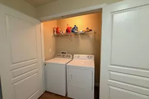 1725 Harvey Mitchell Pkwy S, College Station, TX 77840 - Photo 17