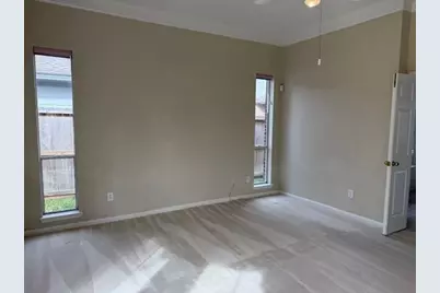 3607 Emerald Falls Drive, Houston, TX 77059 - Photo 19