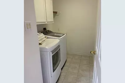 3607 Emerald Falls Drive, Houston, TX 77059 - Photo 11