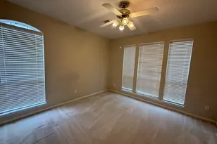 3607 Emerald Falls Dr, Houston, TX 77059 - Photo 9
