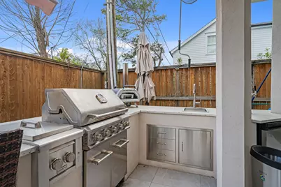 1835 Hewitt Drive, Houston, TX 77018 - Photo 41