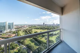 1701 Hermann Dr, Houston, TX 77004 - Photo 21