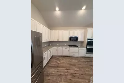 13211 Bellwick Arbor Trace, Houston, TX 77044 - Photo 5