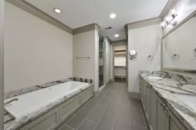 416 W 18th Street, Houston, TX 77008 - Photo 17