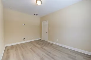 5530 Mangrove Creek Ln, Sugar Land, TX 77479 - Photo 13